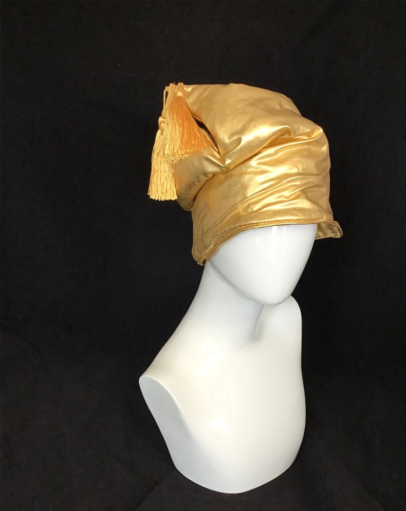 Convertable Royal Toque Puffer Crown in Gold stretch