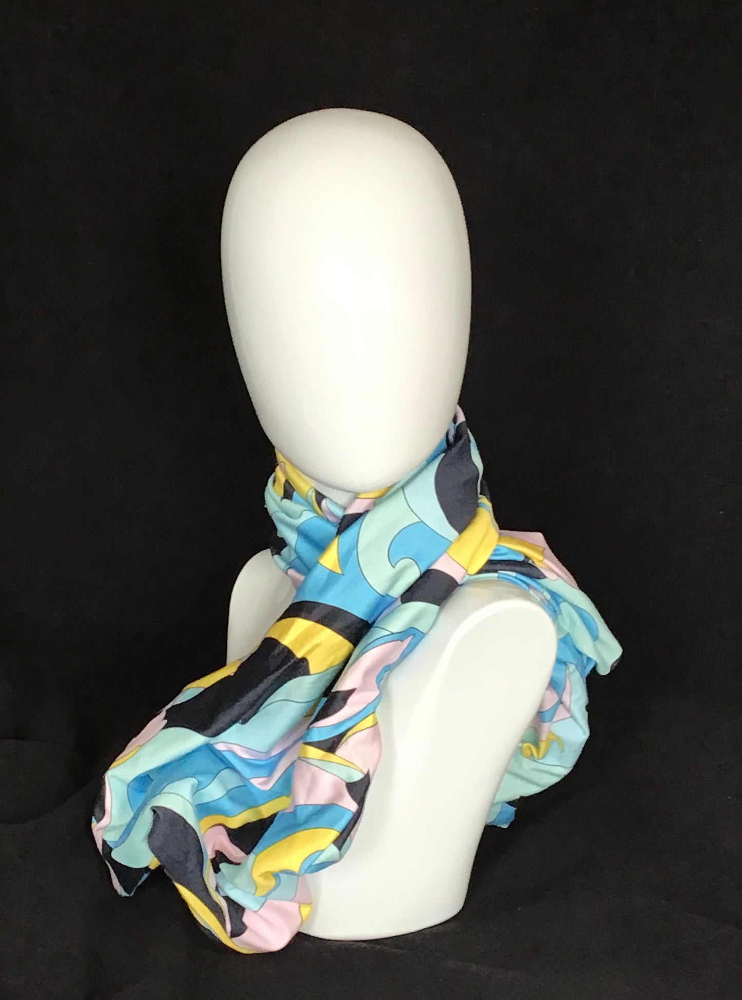 LOUD & PROUD! Pucci -ish in Blues