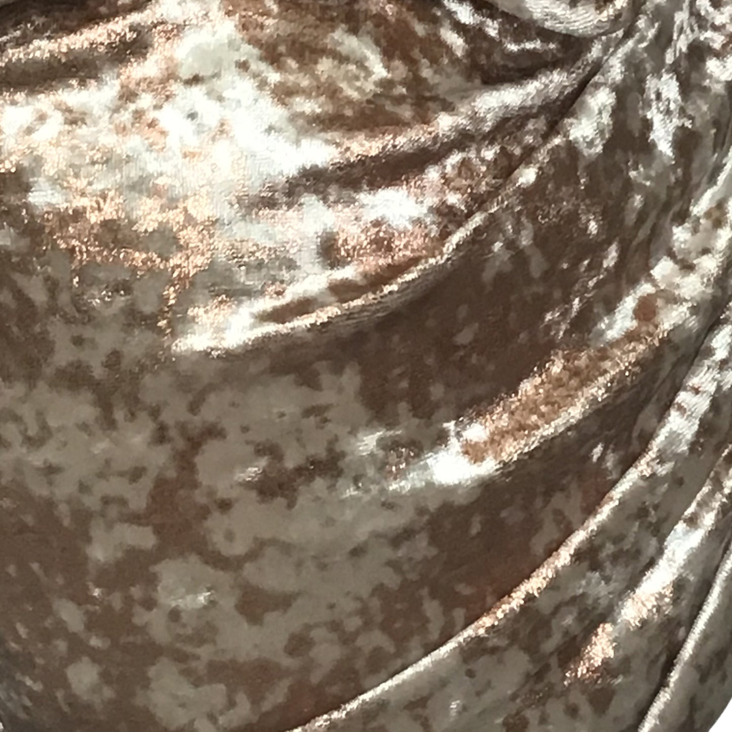 Velvet Twisturban in silver grey with gold "mica" pattern