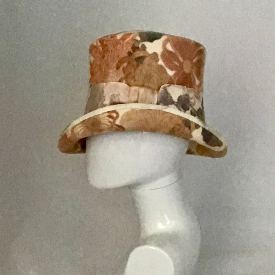 Cashmere fur felt floral print top hat