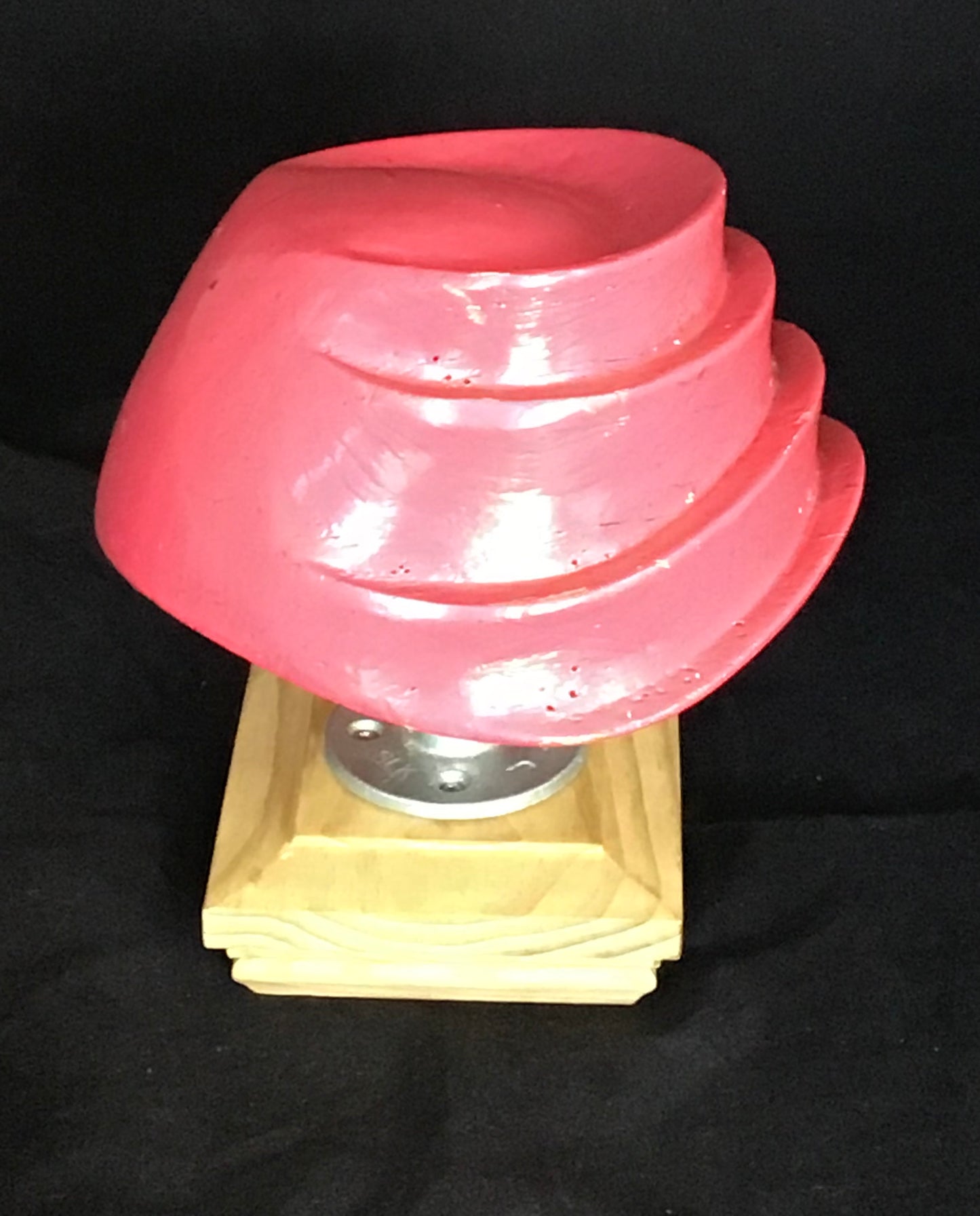 Fold front cap block