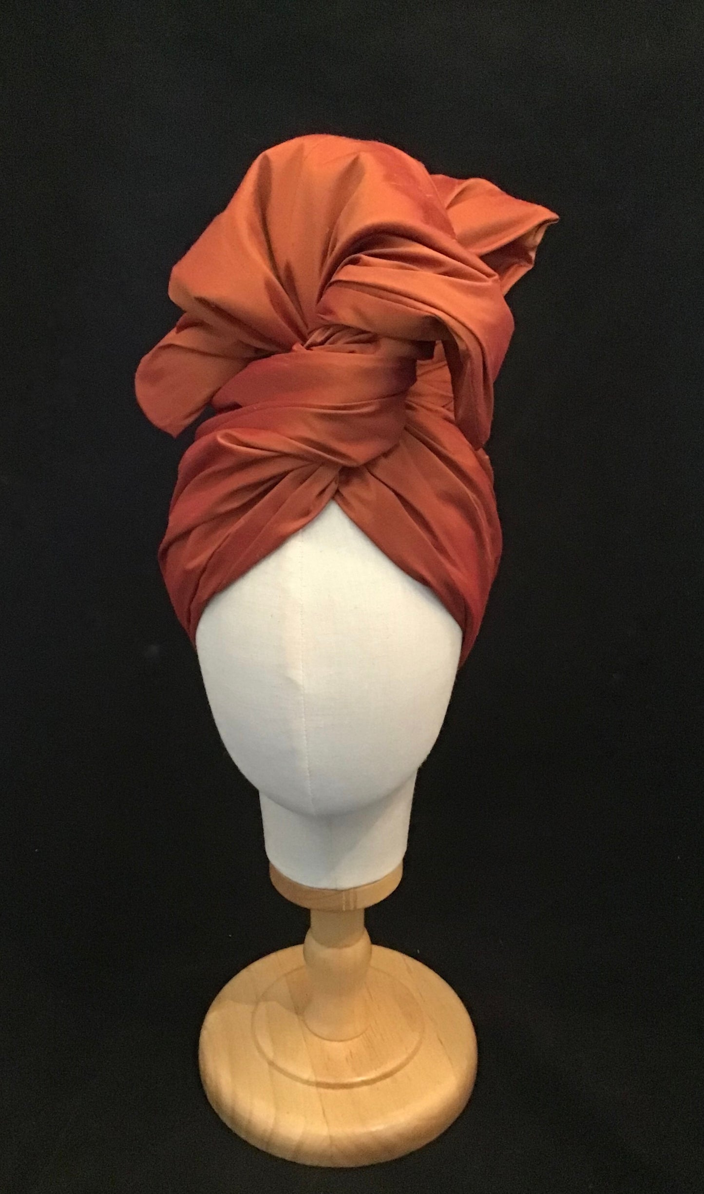 Silk shantung color #117 Pumpkin