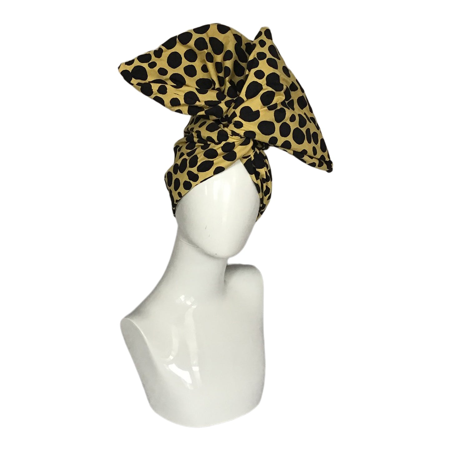 Leopard (dots?) in minimalist cotton print