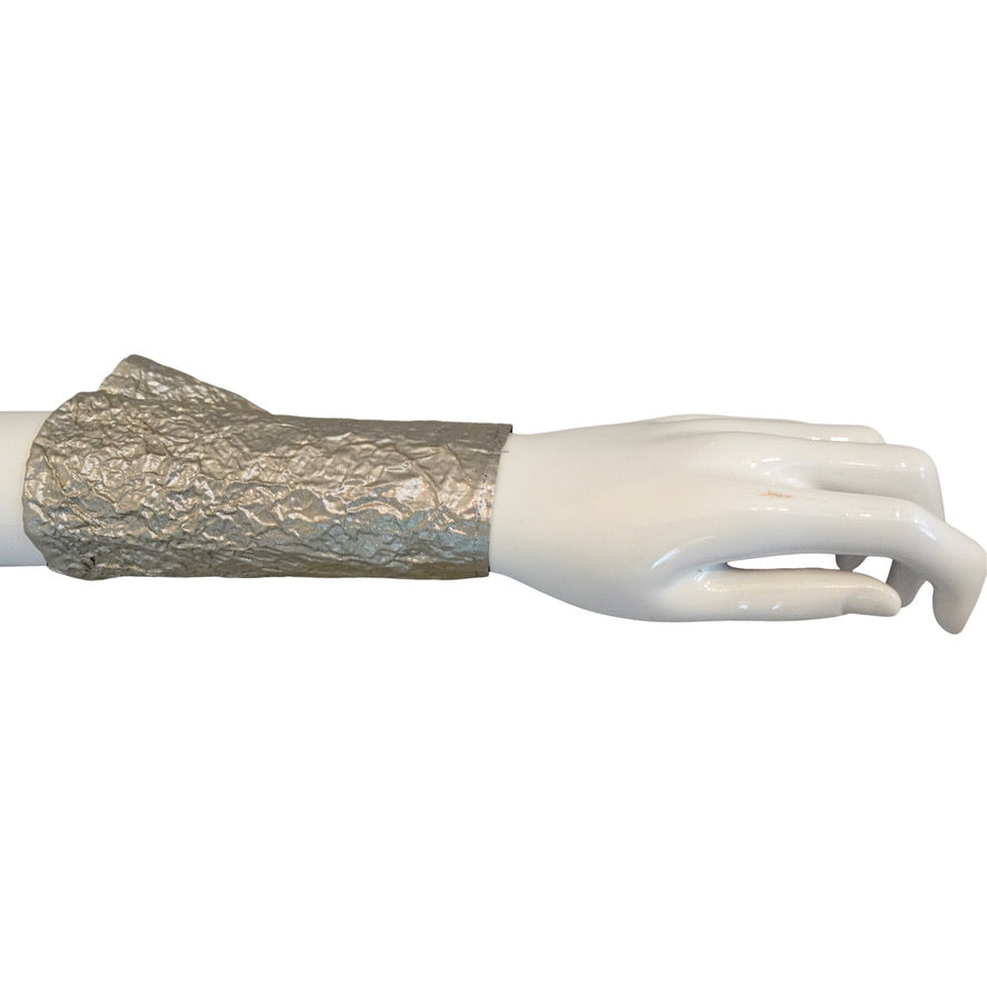 Morphy Metallic silver silk wrist cuff