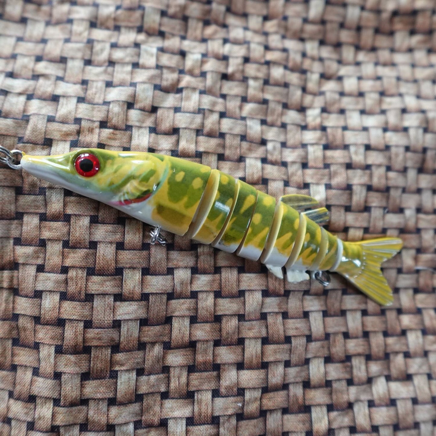 Morphy mini fishing panier with fish bag charm