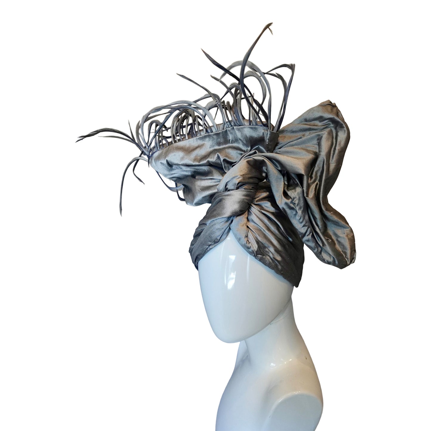 Silk shantung with pin feathers in silver
