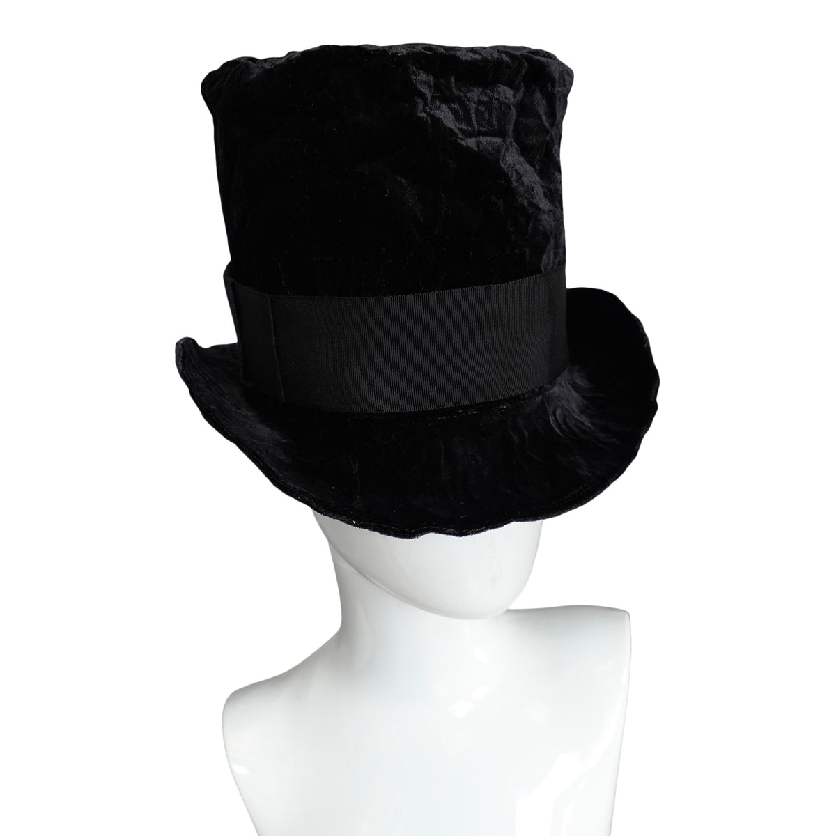 a black hat on a mannequin