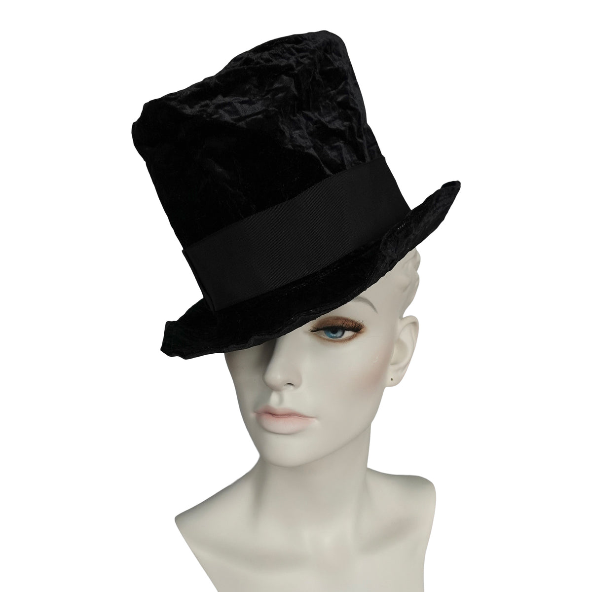 a mannequin with a black hat
