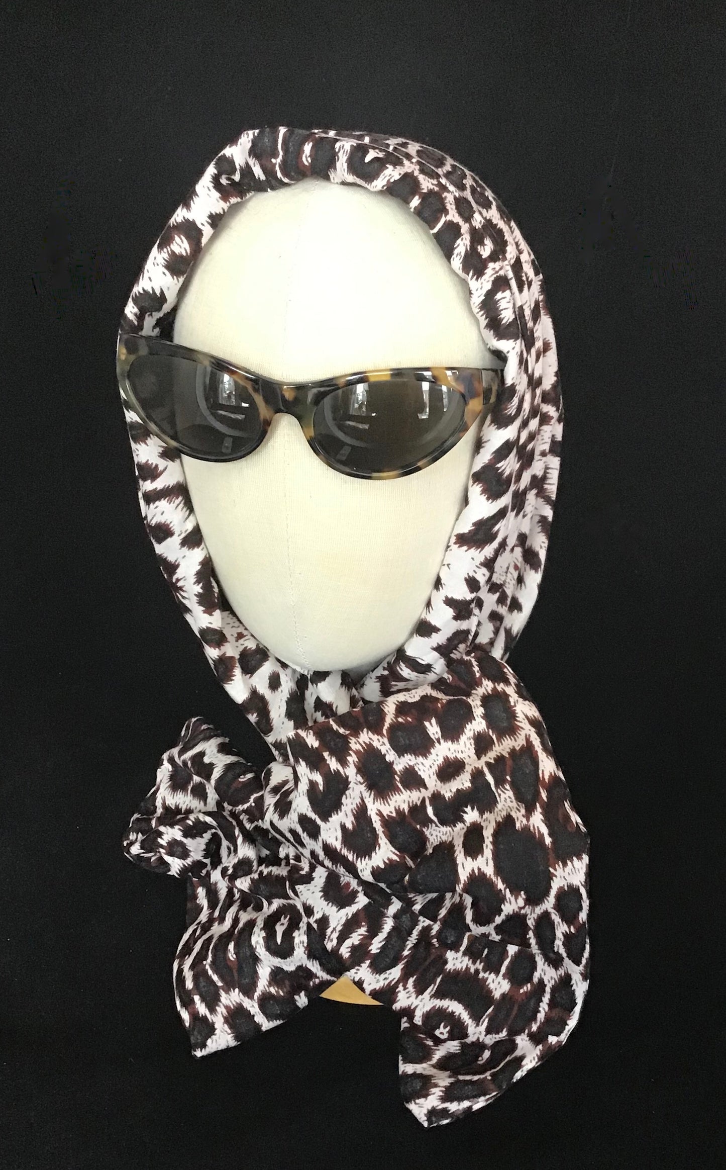 brown/ black/ grey cheetah print on white cotton